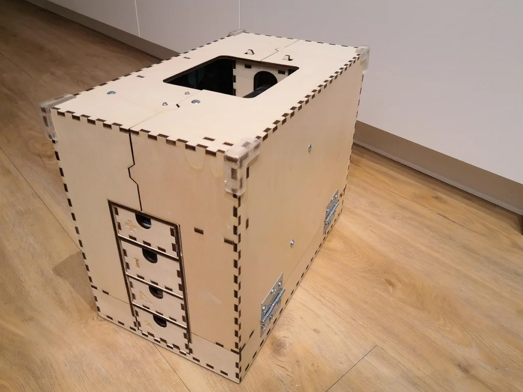 جعبه ابزار چوبی